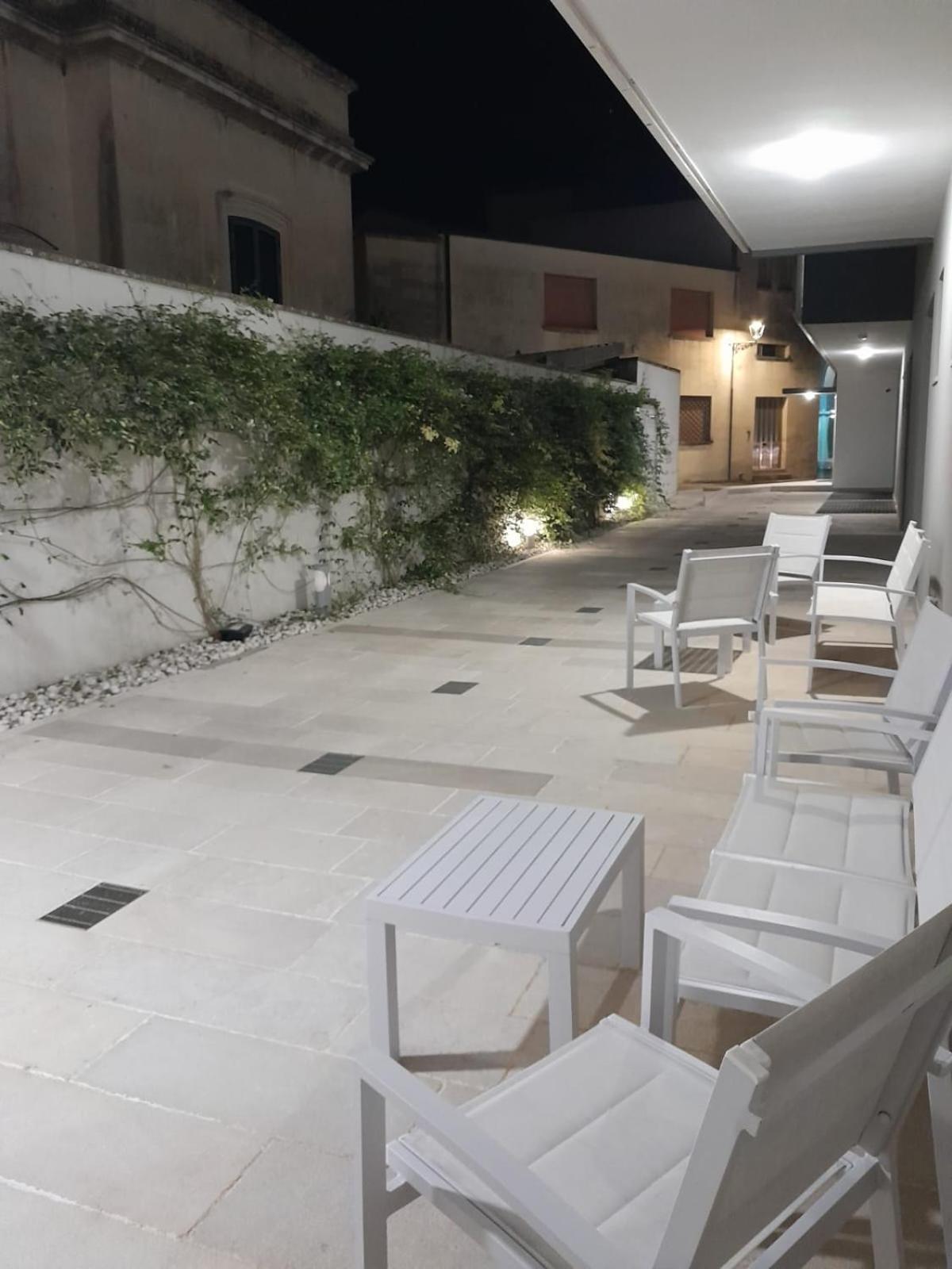 Vecchia Fabbrica Apartments Castrignano de' Greci Exterior photo